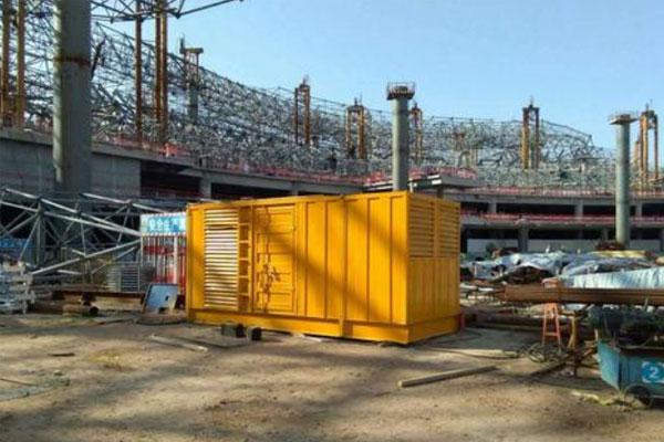 盱眙发电机出租如何判断空气滤清器是否需要更换？